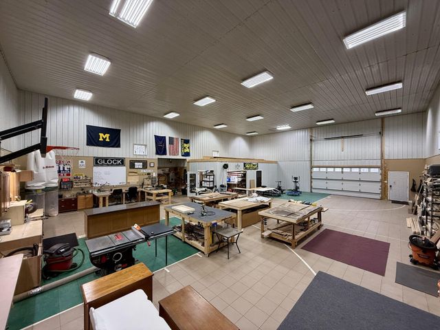 231 N 182 W, Valparaiso, IN 46385