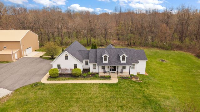 231 N 182 W, Valparaiso, IN 46385