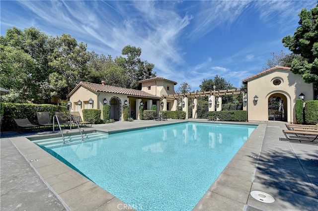 95 Livingston Pl, Ladera Ranch, CA 92694