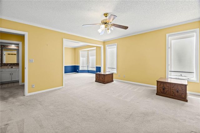 10546 Westgate Street, Overland Park, KS 66215