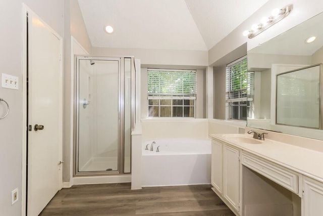 4910 Stone Harbor Drive, Friendswood, TX 77546