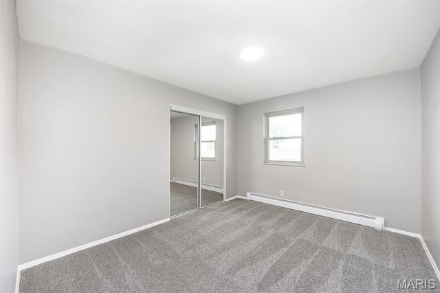 220 Anderson Ln, Belleville, IL 62221