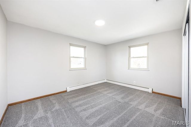 220 Anderson Ln, Belleville, IL 62221