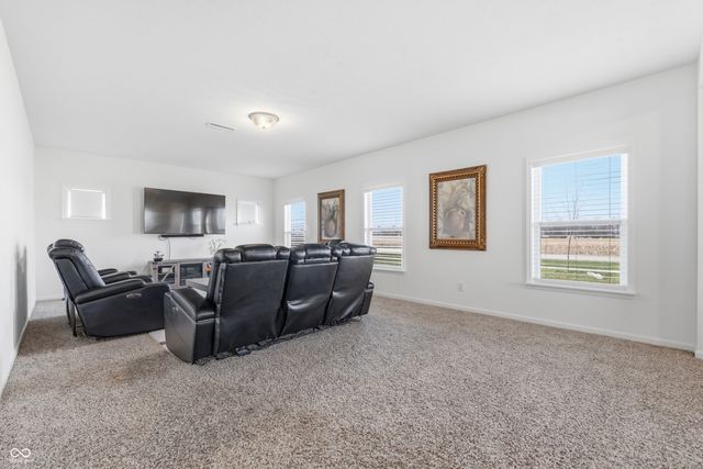 988 Belgium Boulevard, Bargersville, IN 46106