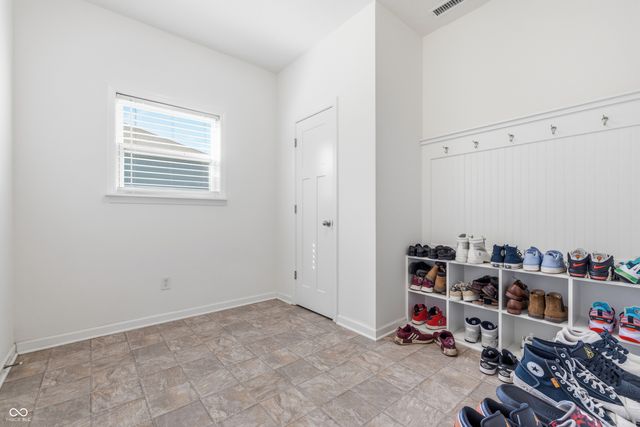 988 Belgium Boulevard, Bargersville, IN 46106