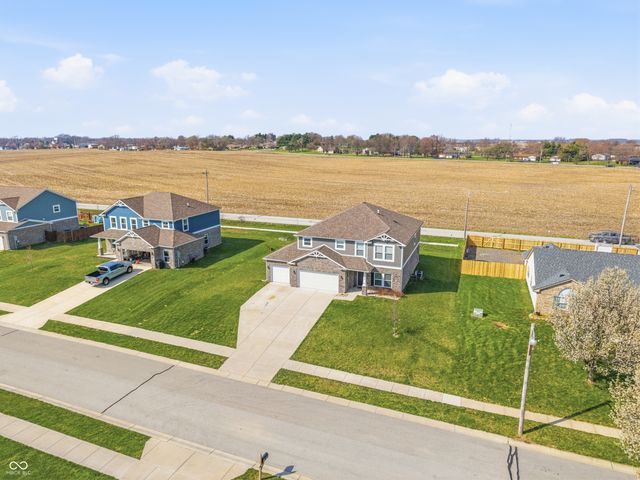 988 Belgium Boulevard, Bargersville, IN 46106