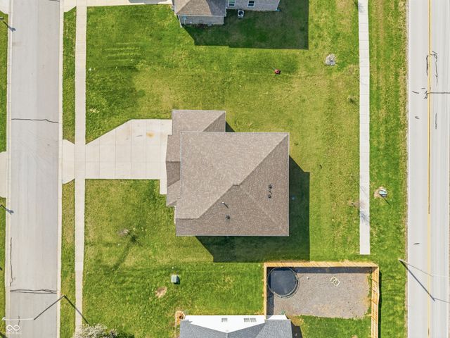 988 Belgium Boulevard, Bargersville, IN 46106