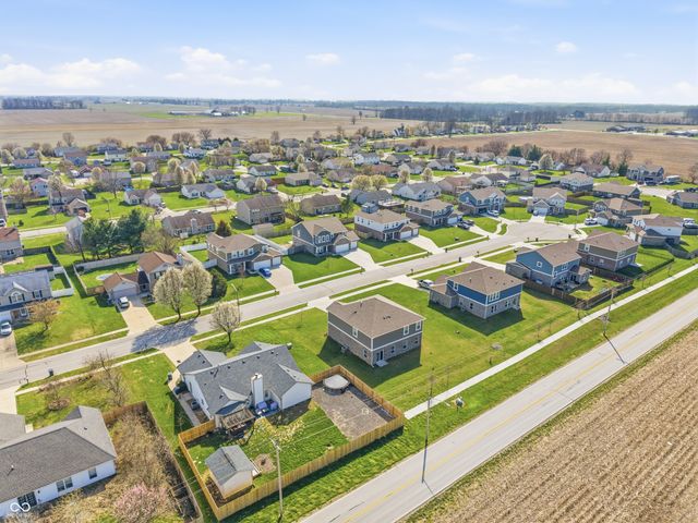 988 Belgium Boulevard, Bargersville, IN 46106