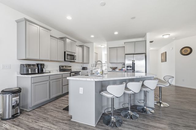 988 Belgium Boulevard, Bargersville, IN 46106