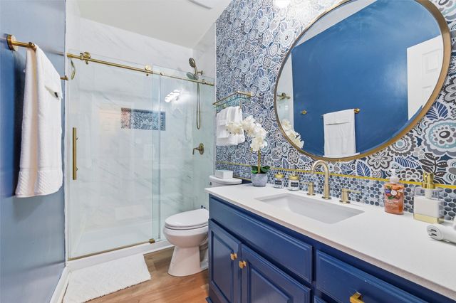 1305 E Highland Road, Waxahachie, TX 75167