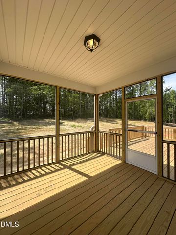 447 Rising Star Drive, Clayton, NC 27520