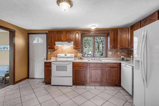 58 Jefferson Road, Winchester, MA 01890