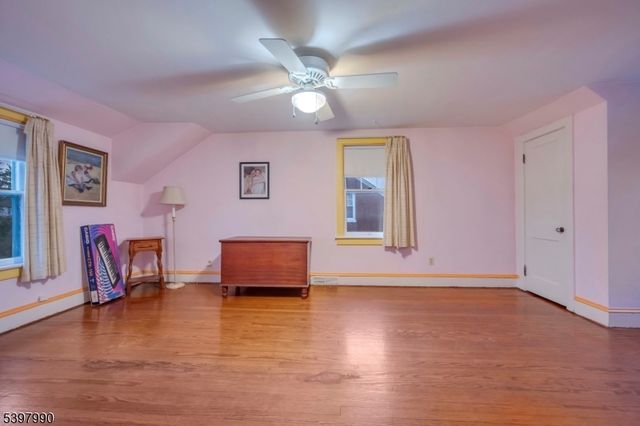 240 Aurora St, Lopatcong Twp., NJ 08865