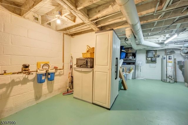 240 Aurora St, Lopatcong Twp., NJ 08865