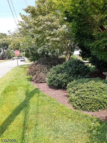 240 Aurora St, Lopatcong Twp., NJ 08865