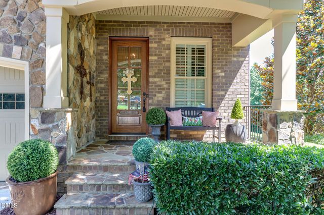 3838 Cottage Rose Lane, Raleigh, NC 27612