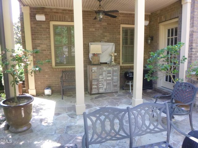 3838 Cottage Rose Lane, Raleigh, NC 27612