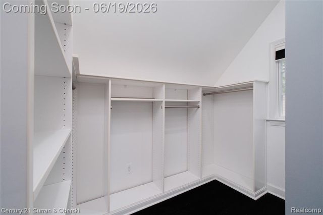 13631 Labelle Street, Oak Park, MI 48237