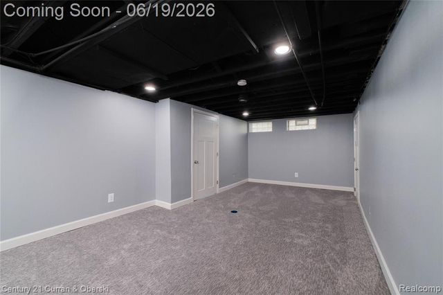 13631 Labelle Street, Oak Park, MI 48237
