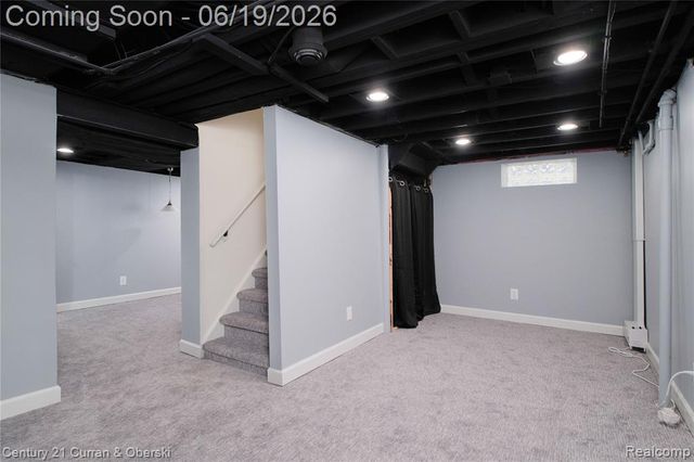 13631 Labelle Street, Oak Park, MI 48237