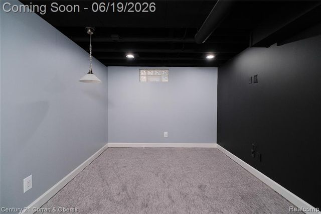 13631 Labelle Street, Oak Park, MI 48237