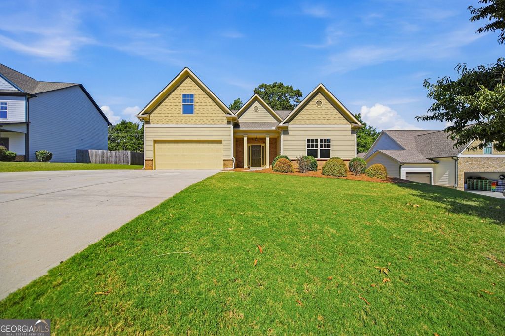 6372 Spring Cove Drive, Flowery Branch, GA 30542 — exterior