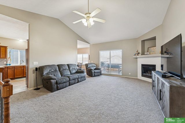 16402 Butler Avenue, Omaha, NE 68116