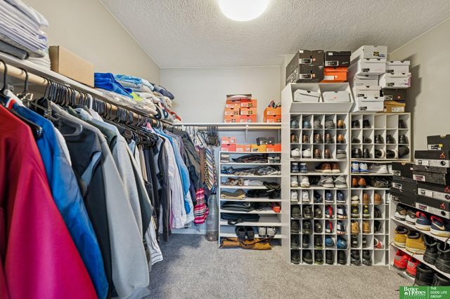 16402 Butler Avenue, Omaha, NE 68116