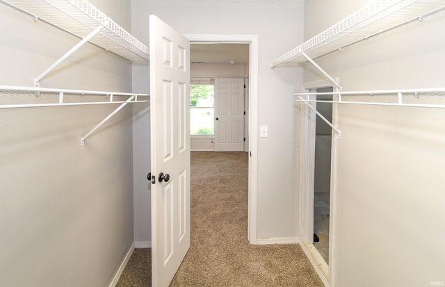 323 E Evergreen Road, Evansville, IN 47711