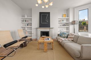 38 Hancock St 6, Boston, MA 02114