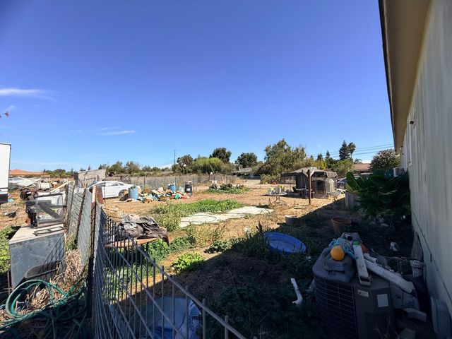 11663 E Copperopolis Rd, Stockton, CA 95215