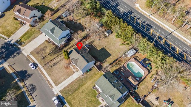 18 ROSALIND CIR, Sicklerville, NJ 08081