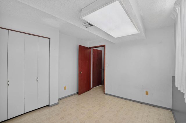 1303 Shultz Street, Waterloo, IA 50707
