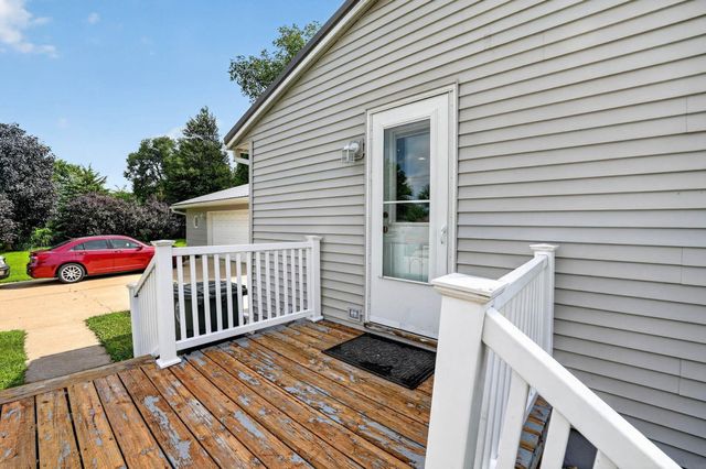 1303 Shultz Street, Waterloo, IA 50707