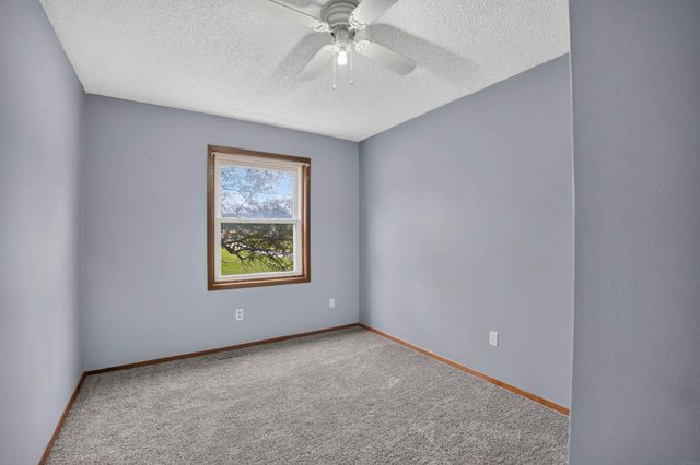 1303 Shultz Street, Waterloo, IA 50707