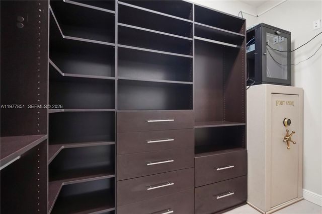 7573 NW 113th Ave, Parkland, FL 33076