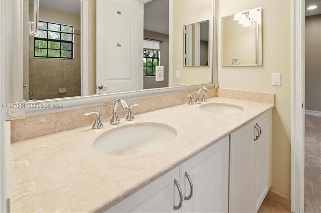 7573 NW 113th Ave, Parkland, FL 33076