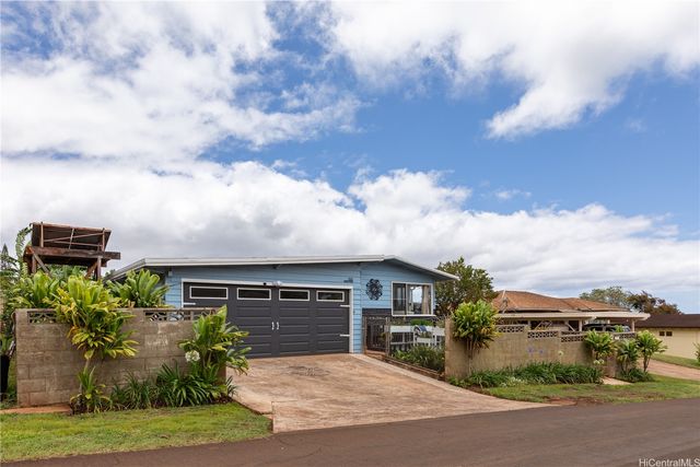 538 Akahi Place, Lanai City, HI 96763