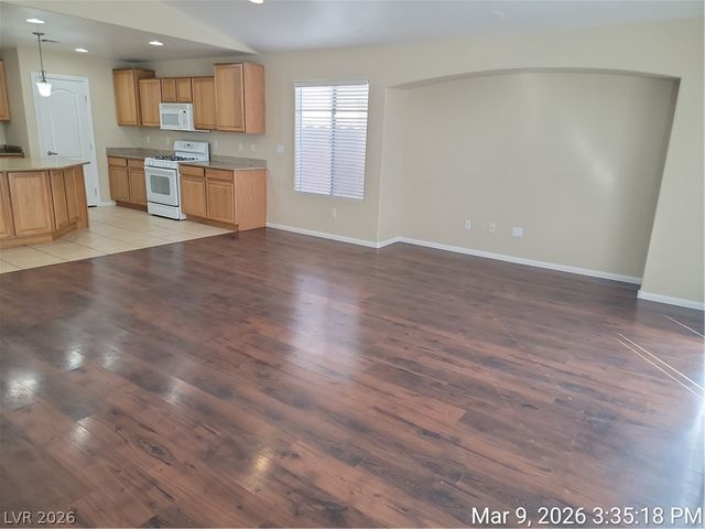 413 Orchid Oasis Avenue, North Las Vegas, NV 89031