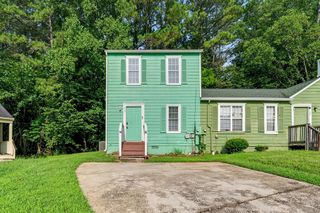 2041 Charter Manor, Lithonia, GA 30058