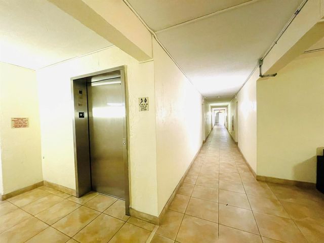 257 S Cypress Road 442, Pompano Beach, FL 33060