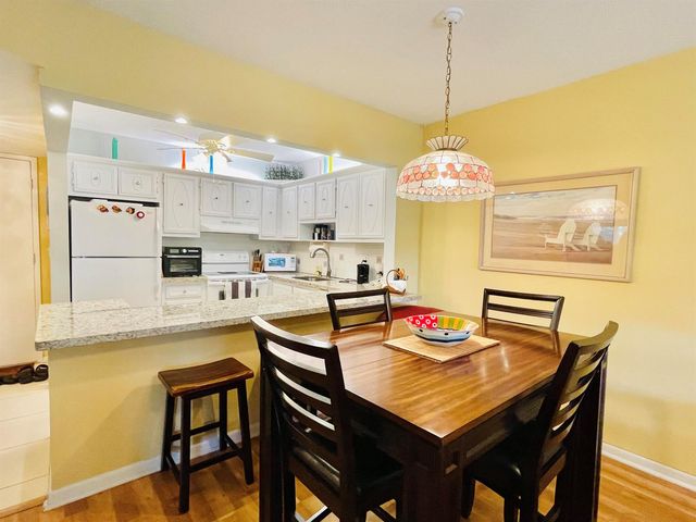 257 S Cypress Road 442, Pompano Beach, FL 33060