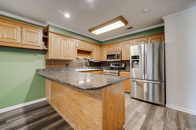 297 Southwick Cove, Conway, AR 72034