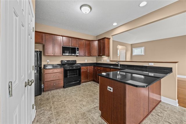 506 Audubon Trail, Irondequoit, NY 14622