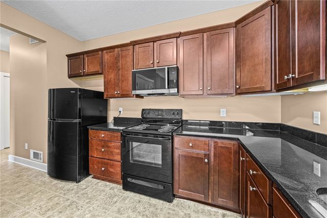 506 Audubon Trail, Irondequoit, NY 14622