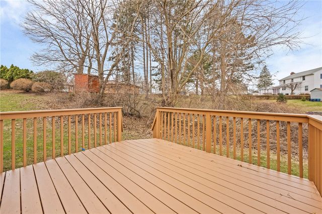 506 Audubon Trail, Irondequoit, NY 14622