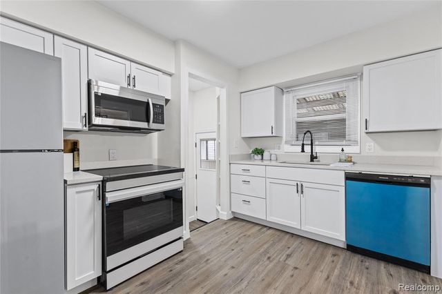 277 White Street, Ecorse, MI 48229