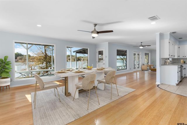2001 Lakeshore Drive, Jacksonville, TX 75766