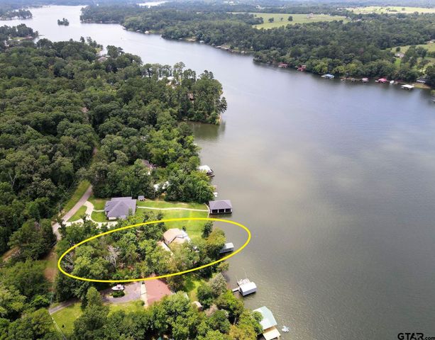 2001 Lakeshore Drive, Jacksonville, TX 75766