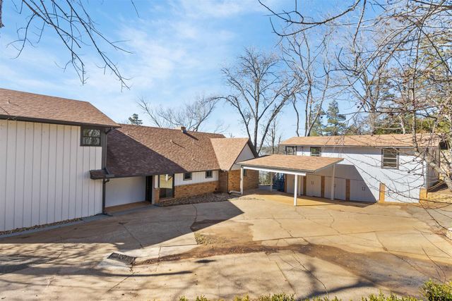 2001 Lakeshore Drive, Jacksonville, TX 75766